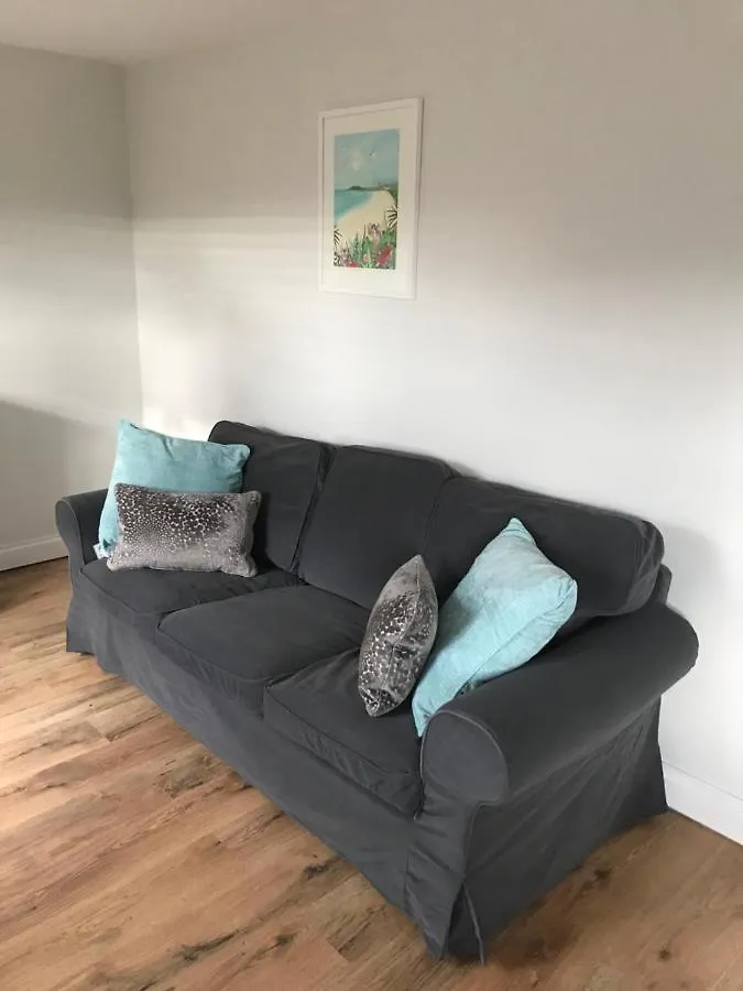 דירה Cranford Fantastic Large 1 Bed Loft Flat Close To Heathrow - 77Vfr5