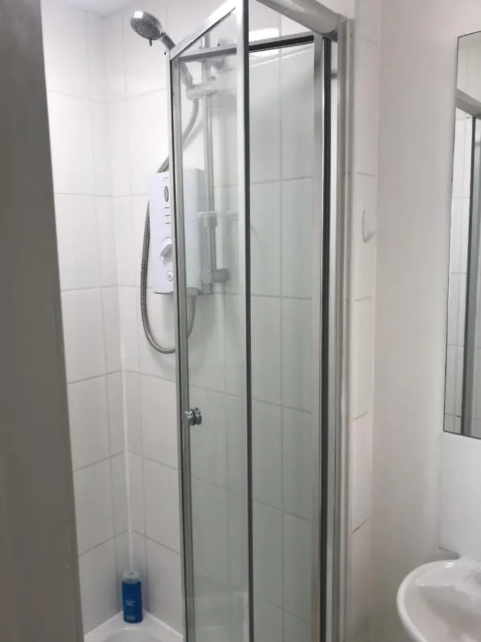 דירה Cranford Fantastic Large 1 Bed Loft Flat Close To Heathrow - 77Vfr5